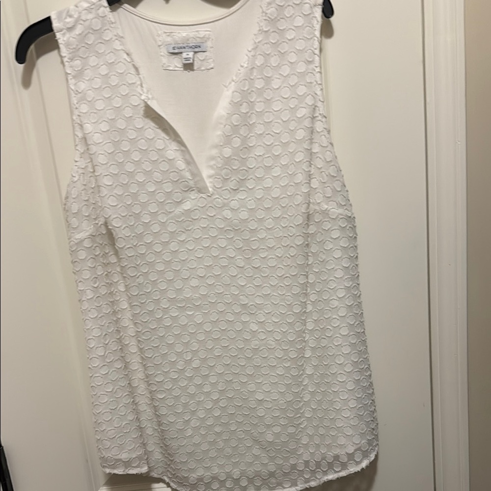 41 Hawthorn White Sleeveless Tank Top